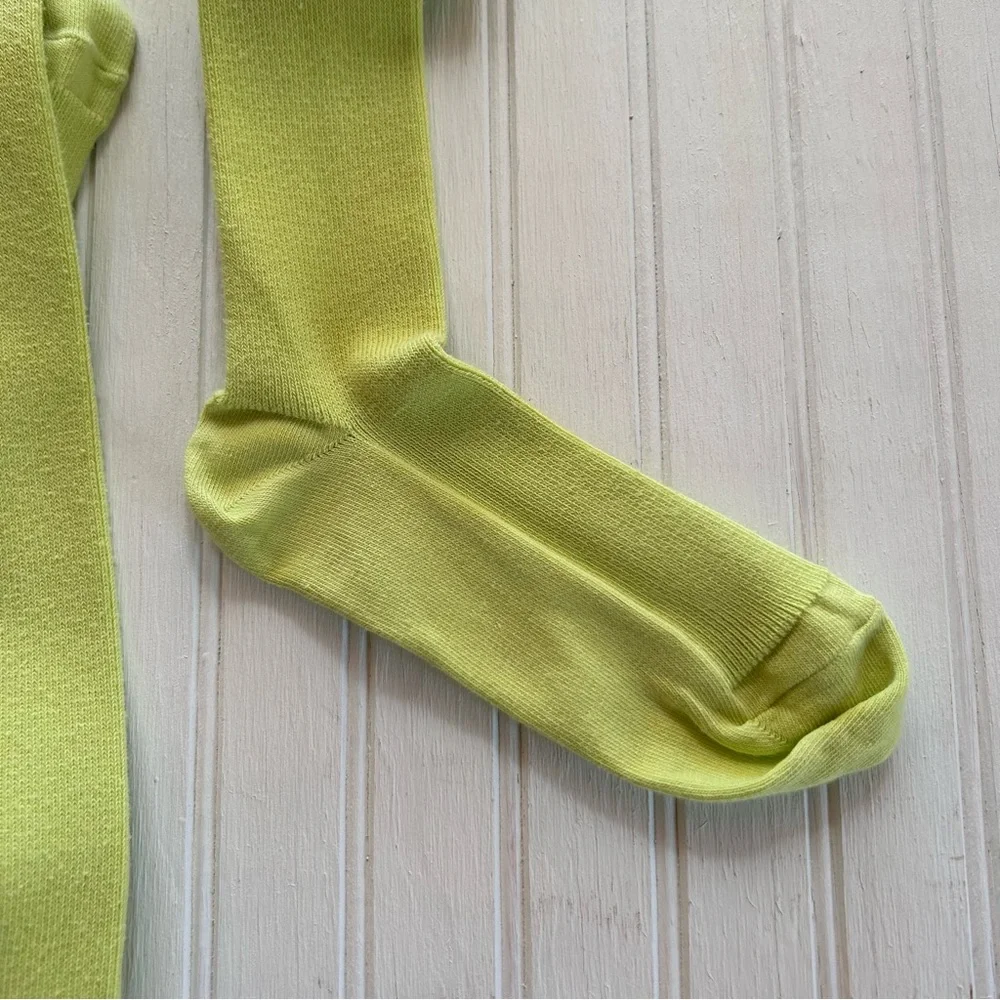 Hanna Andersson ~ Girl’s Spring Green Solid Color Footed Tights in size 150/ 12